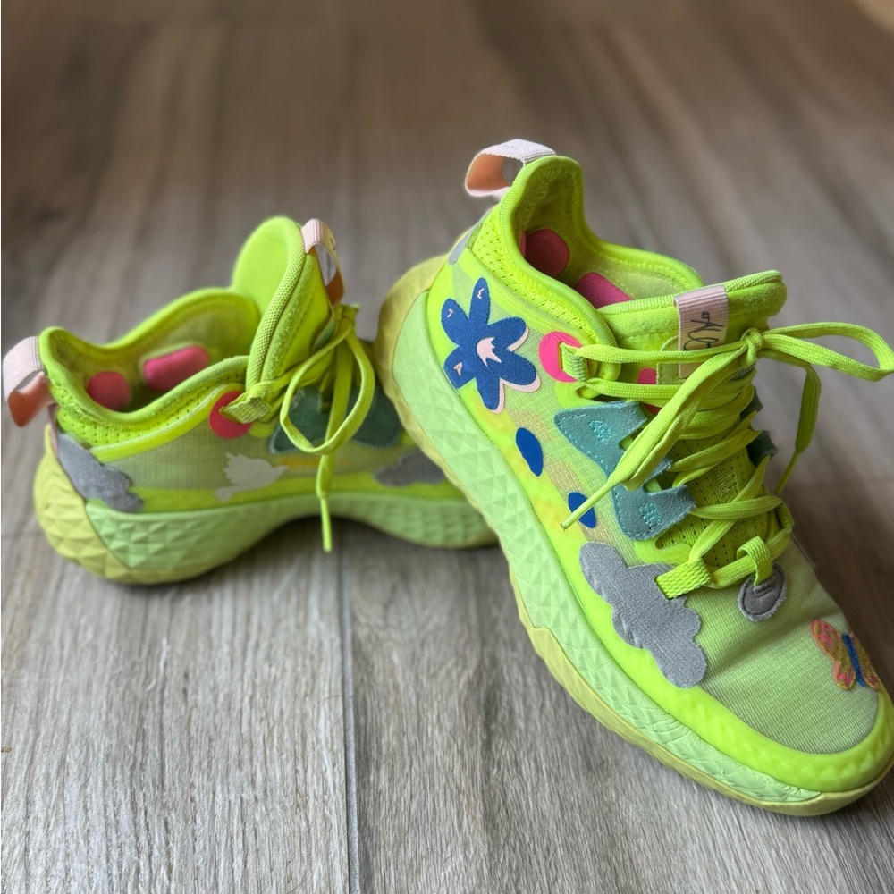 Adidas James Harden Solar V 5.5 Unisex Sz 4
